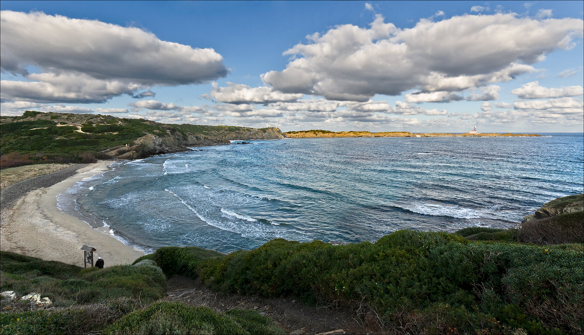 Cala Tortuga, Menorca (photo 1 of 4)